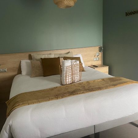 Chambre Privatisee L'Ermitage Vue Sur La Mayenne Château-Gontier Екстериор снимка