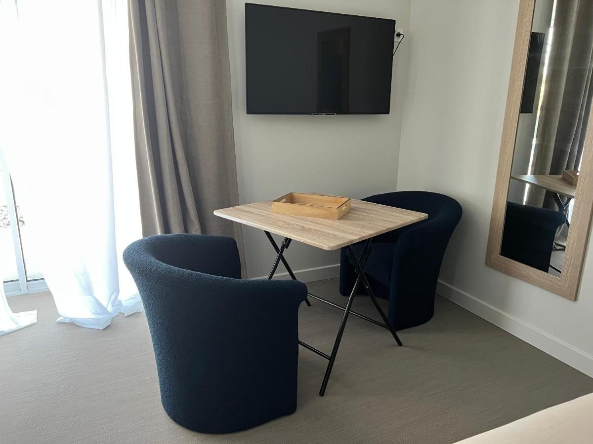 Chambre Privatisee L'Ermitage Vue Sur La Mayenne Château-Gontier Екстериор снимка